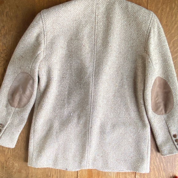 Liz Claiborne Textured Tan Wool Blend Blazer - Picture 14 of 16